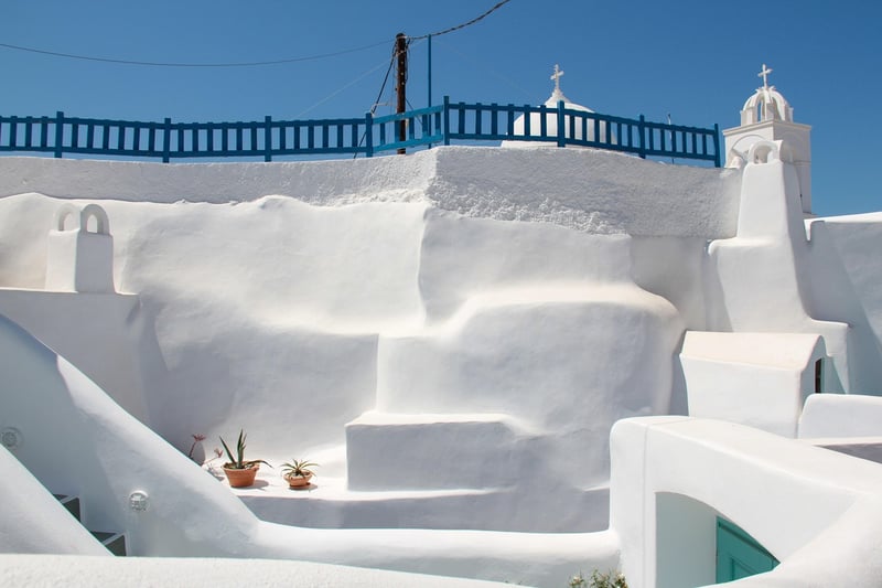 Elopement in Santorini