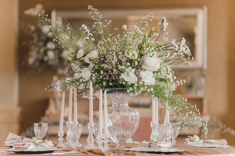 Vintage wedding decorations
